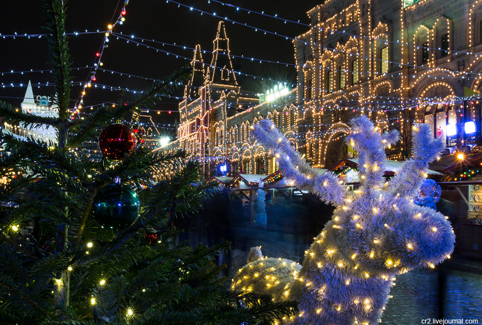 Новогодняя иллюминация в Москве