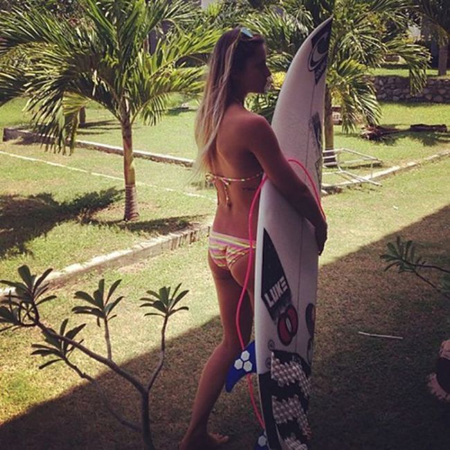 Красотки в бикини