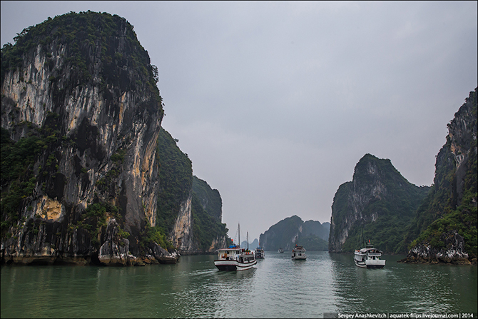 Путешествие на корабле по бухте Халонг