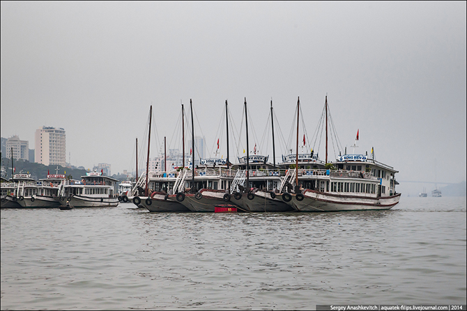 Путешествие на корабле по бухте Халонг