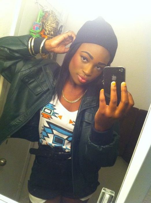 Красивые темнокожие девушки (50 фото)