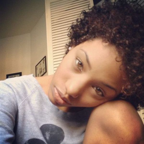 Красивые темнокожие девушки (50 фото)