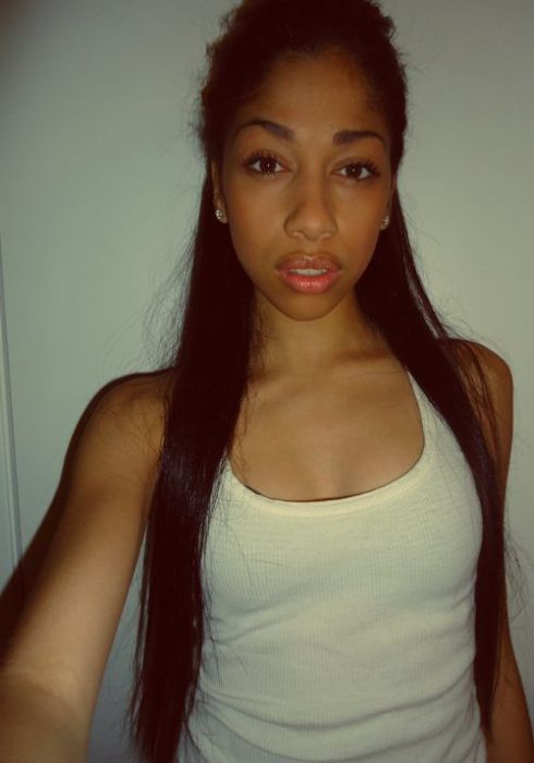 Красивые темнокожие девушки (50 фото)