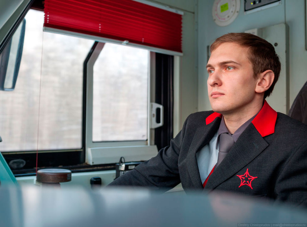 Закат из кабины электропоезда