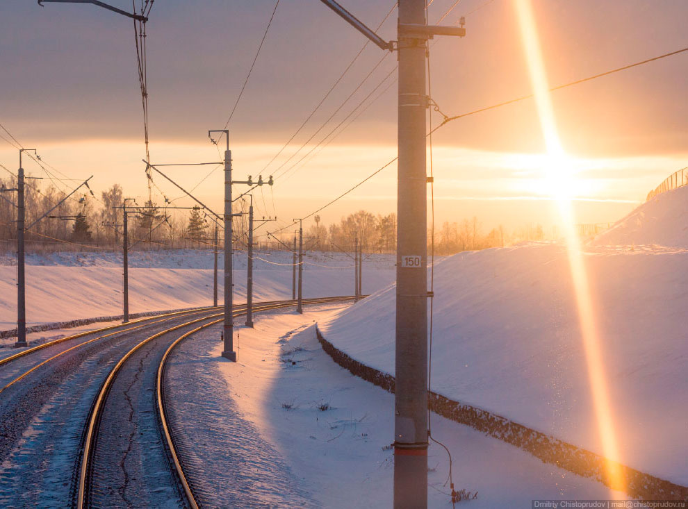 Закат из кабины электропоезда