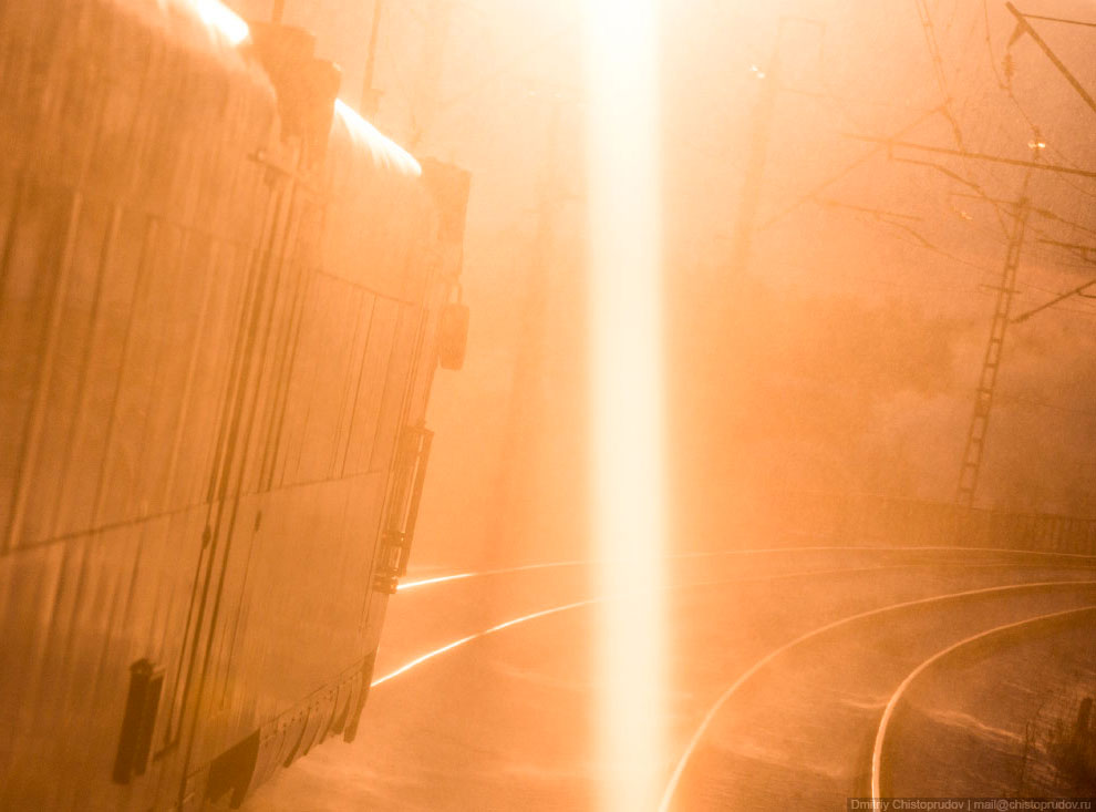 Закат из кабины электропоезда