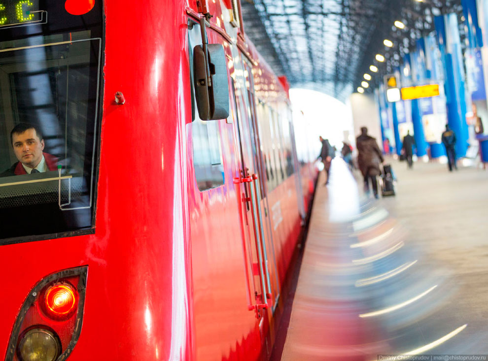 Закат из кабины электропоезда