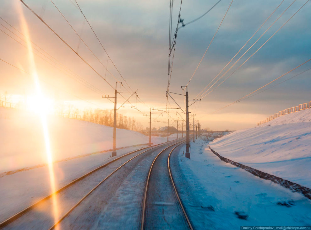 Закат из кабины электропоезда