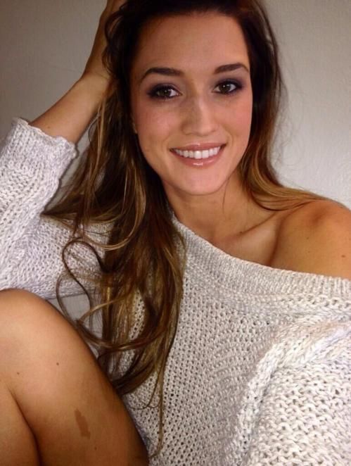 Девушки фотографируют себя (43 фото)