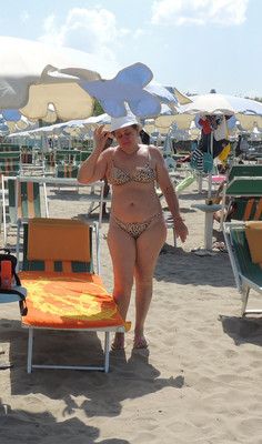 Анкеты одиноких женщин (36 фото)