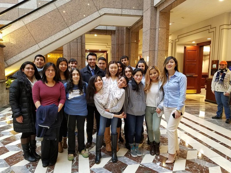 Лупита и Кармен Невероятная жизнь девочек-сиамских близнецов