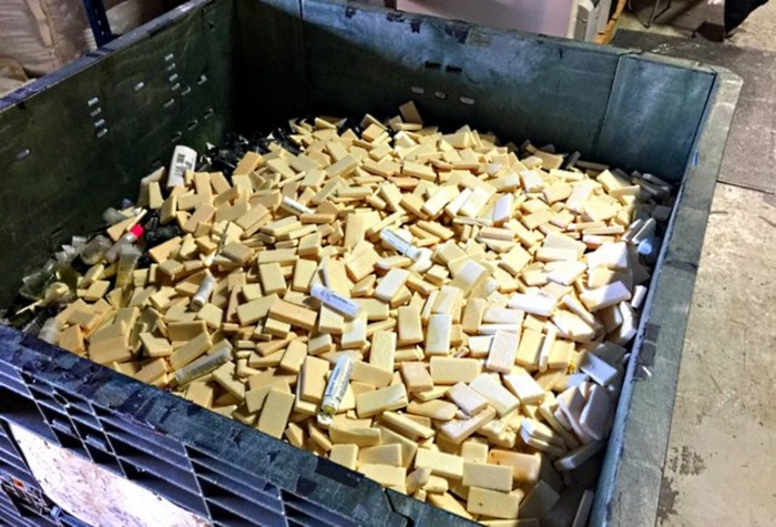 В отеле поставили камеры и увидели, ЧТО сделала горничная с мылом постояльцев!