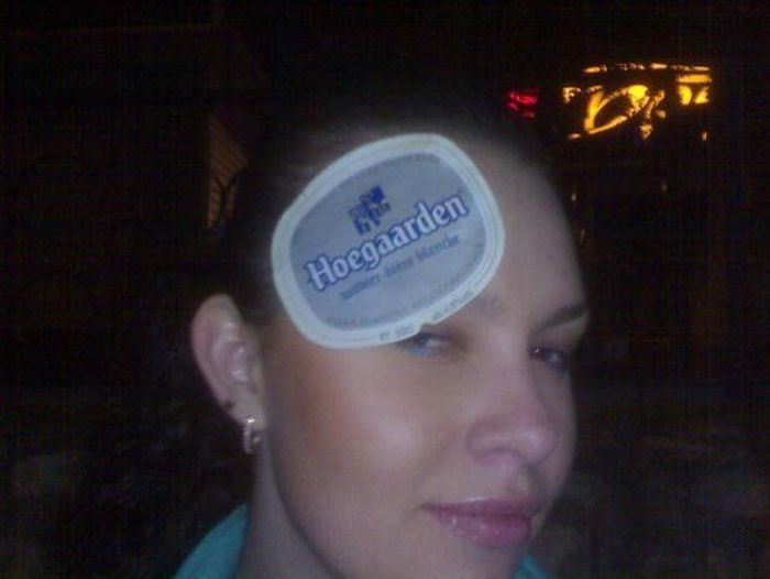 Девушки веселятся