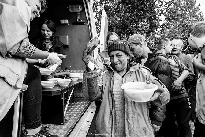 Другая жизнь. «Ночной автобус» (58 фото)