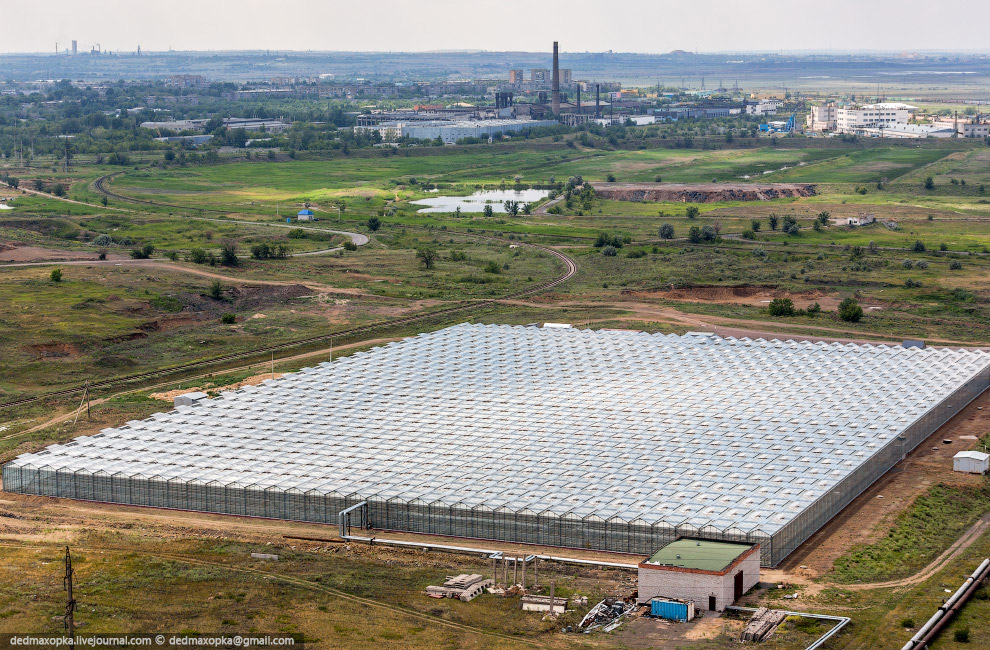 Градирни — огромные охлаждающие башни