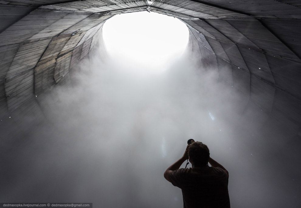 Градирни — огромные охлаждающие башни