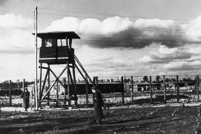 Топ-10 дерзких побегов из тюрем (11 фото)