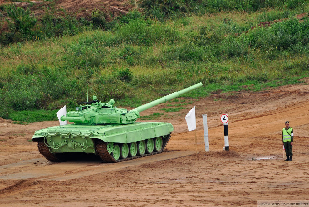 Танковый биатлон