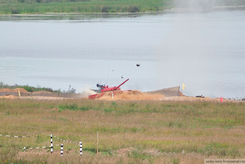 Танковый биатлон