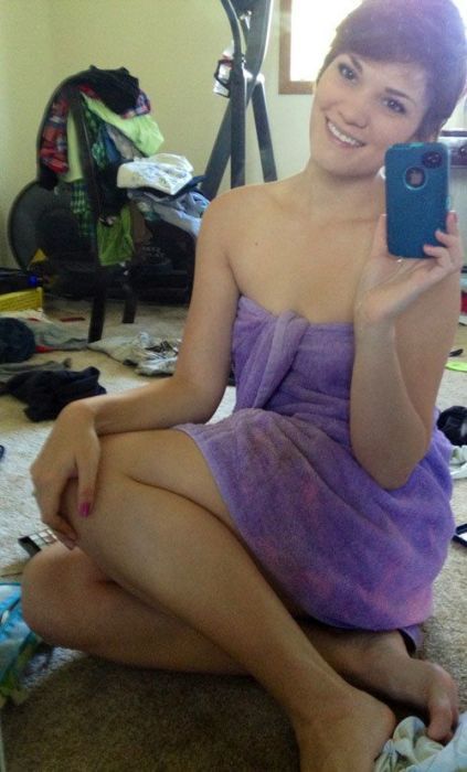 Девушки в полотенцах