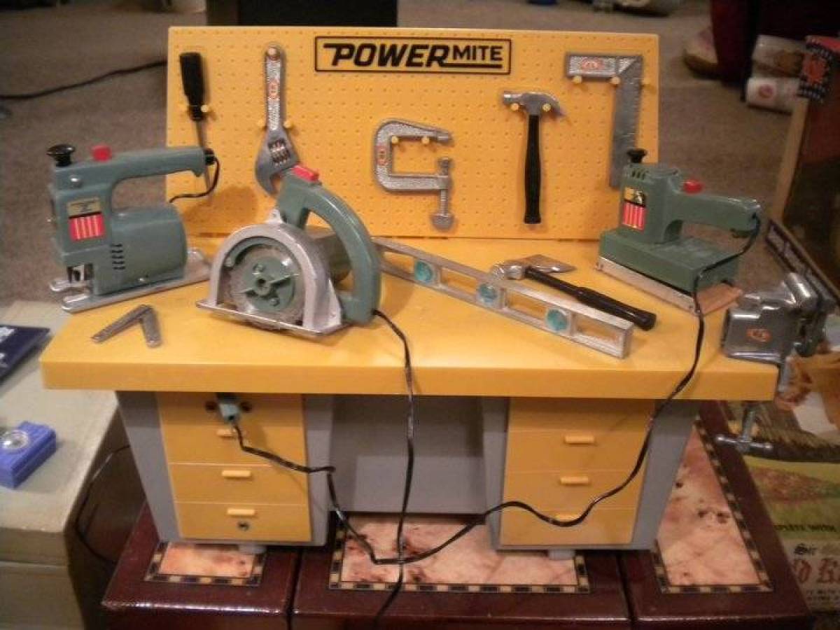 Опасные игрушки XX столетия