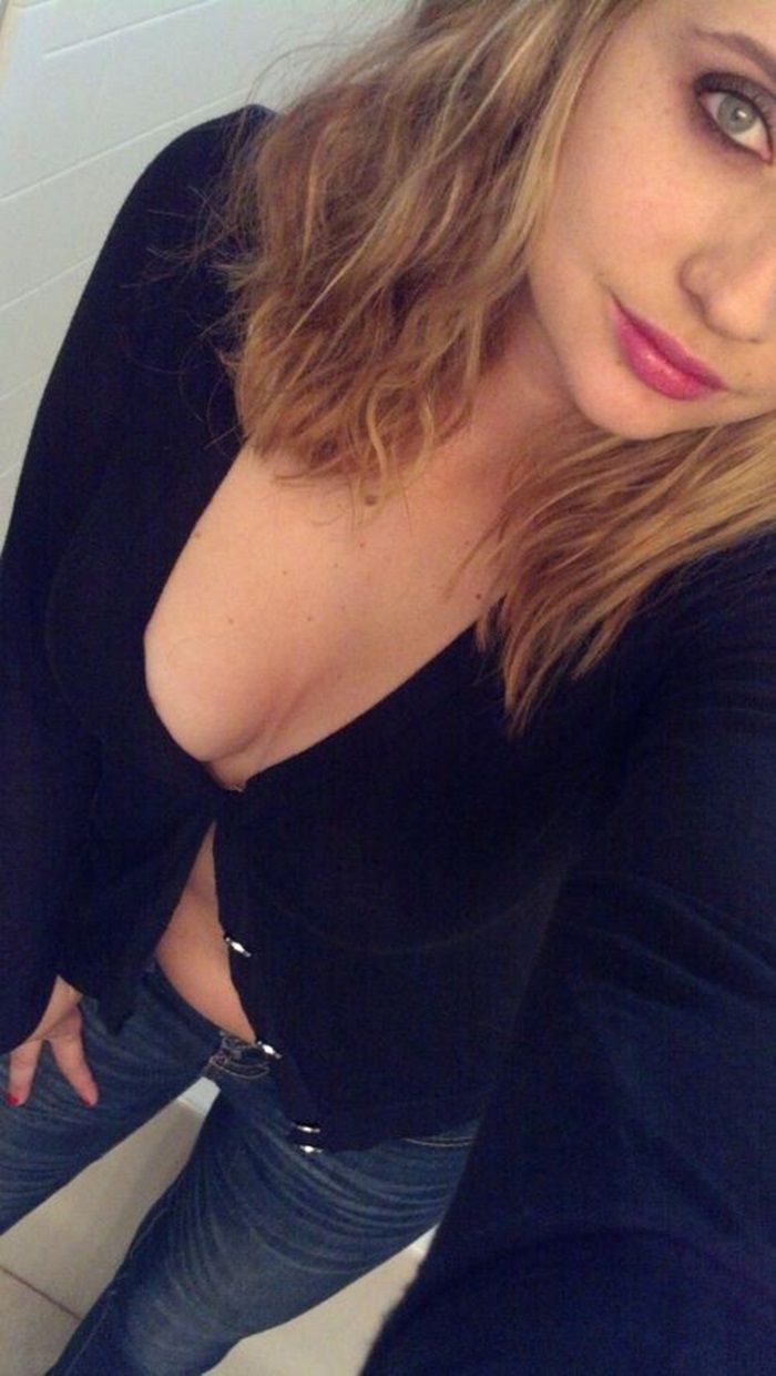 Девчонки на работе