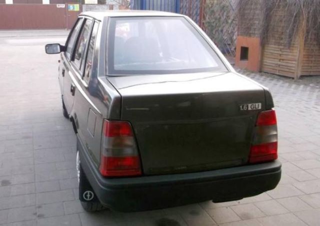 Польский автолюбитель построил авто, которому не страшны пробки