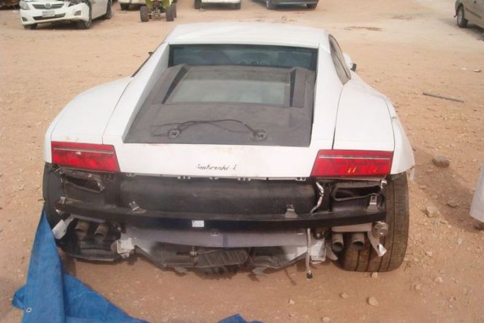 Аварии дорогих суперкаров (43 фото)