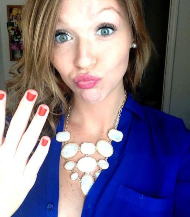 Девушки на работе