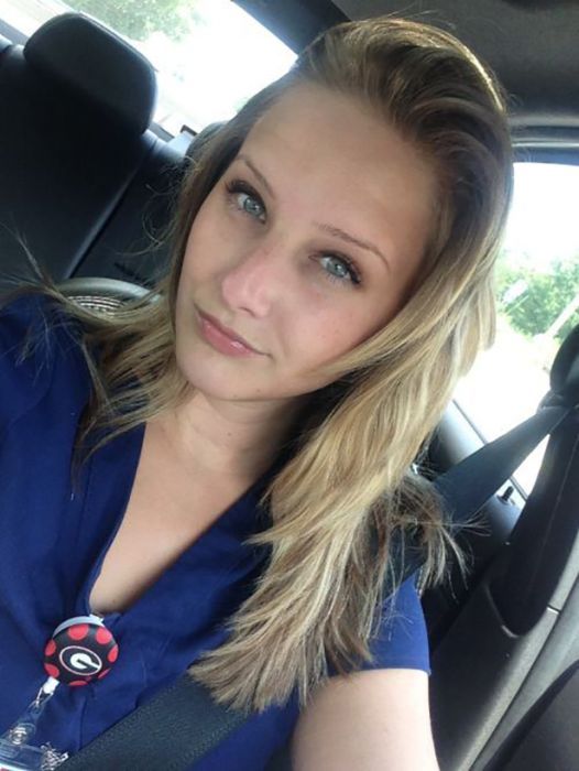 Девушки на работе