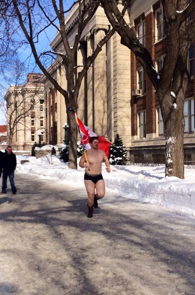 Тем временем в Канаде ...