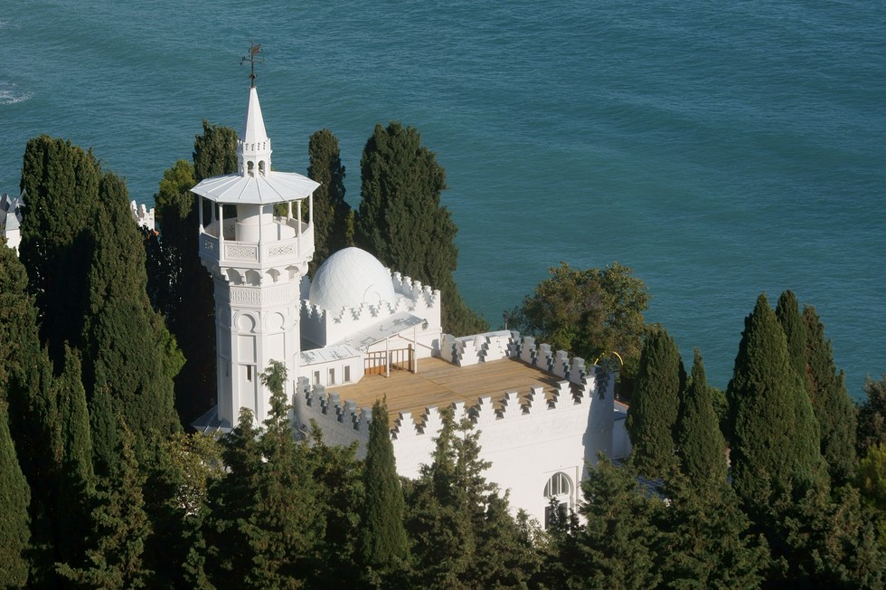 Дворец Кичкинэ: сказочные мотивы Востока