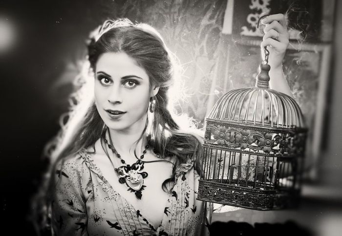 Откровенная фотосессия участницы Дом-2 (28 фото)