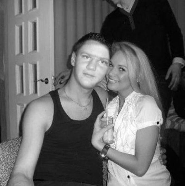 Фотошопные подружки (35 фото)