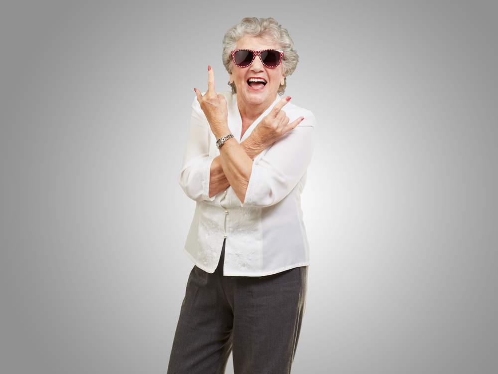 «Вашей маме зять не нужен?». Пользовательницы Интернета делятся самыми провальными «перлами», которые парни умудрились выдать им на первом свидании