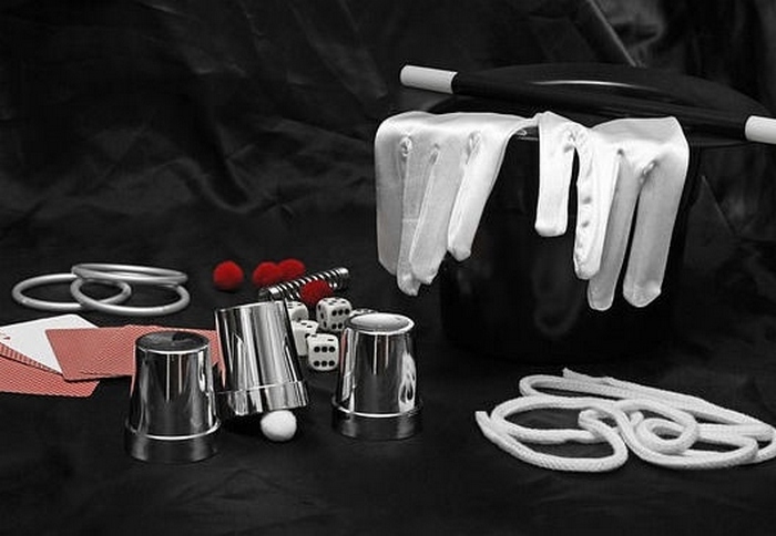 Иллюзионисты и фокусники прошлого Иллюзионисты и фокусники прошлого