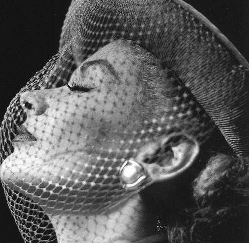 История жизни первой супермодели в мире История жизни первой супермодели в мире