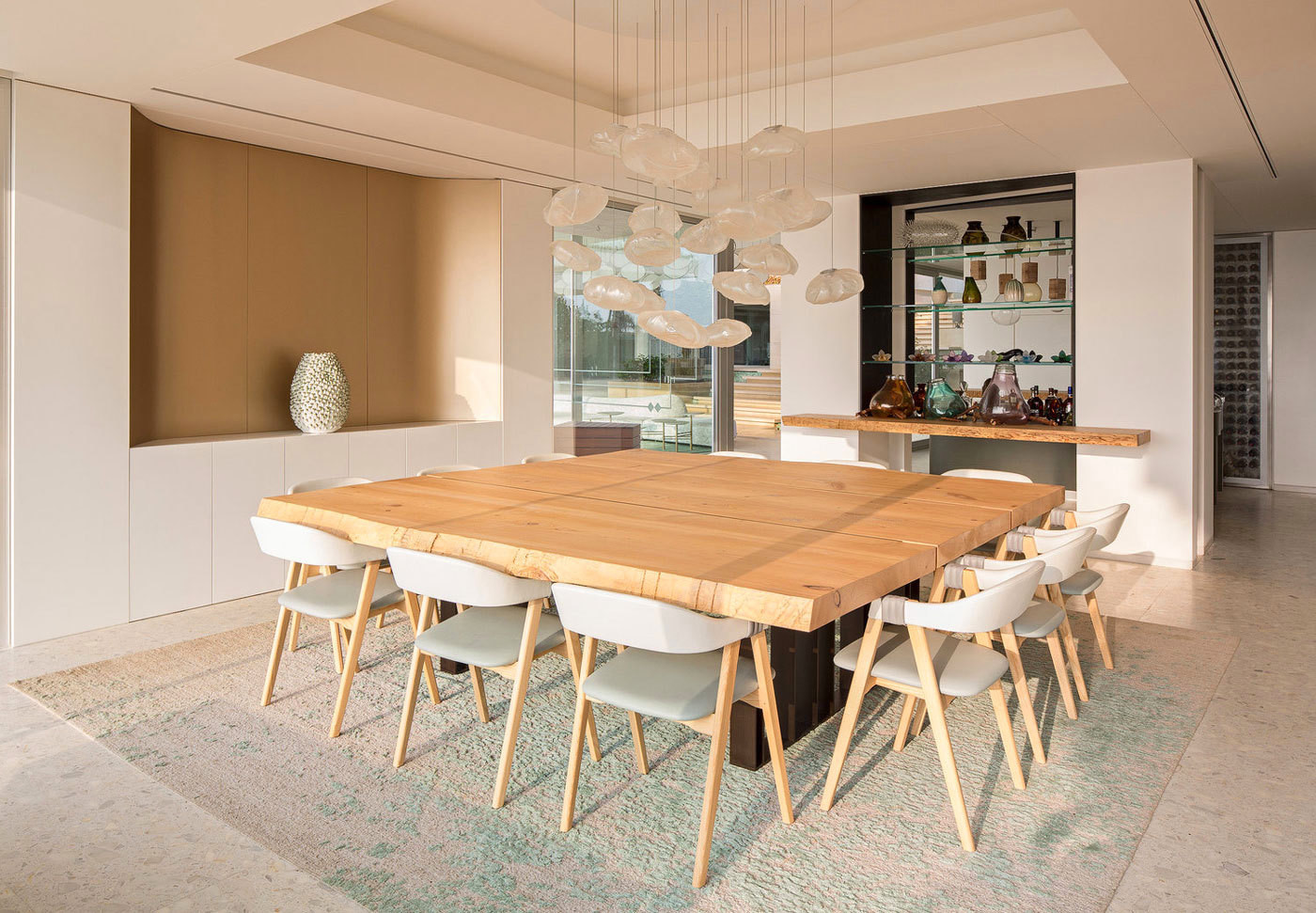 Интерьер роскошной виллы в Ливане Интерьер роскошной виллы в Ливане