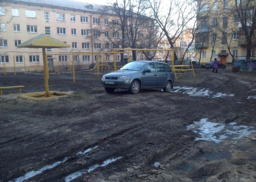 Я паркуюсь где хочу (27 фото)