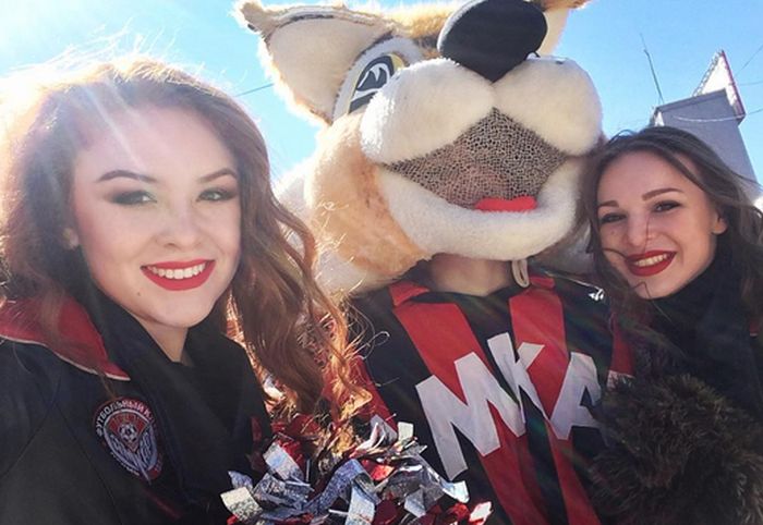 Очаровательные фанатки российского футбола