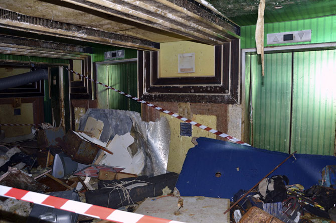 Последнее путешествие лайнера Costa Concordia (29 фото)