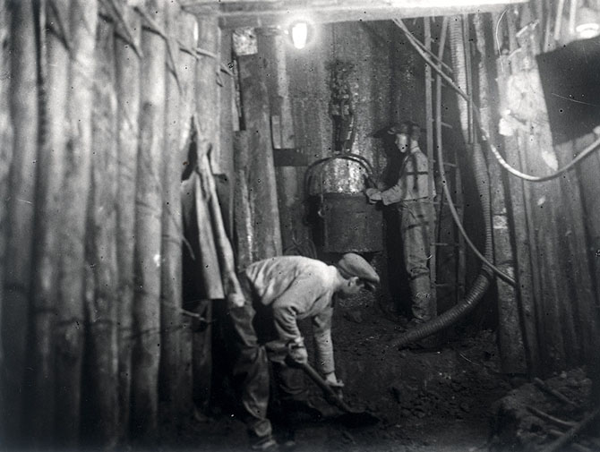 Как строили первую очередь Московского метрополитена (75 фото)