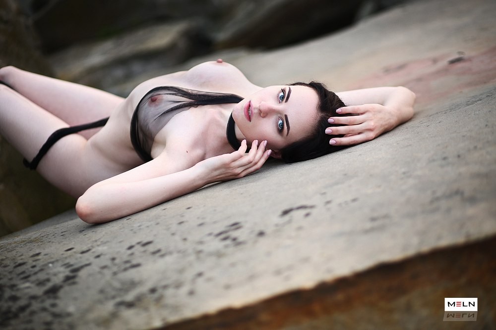 Красивое «Ню» Александра Мельна