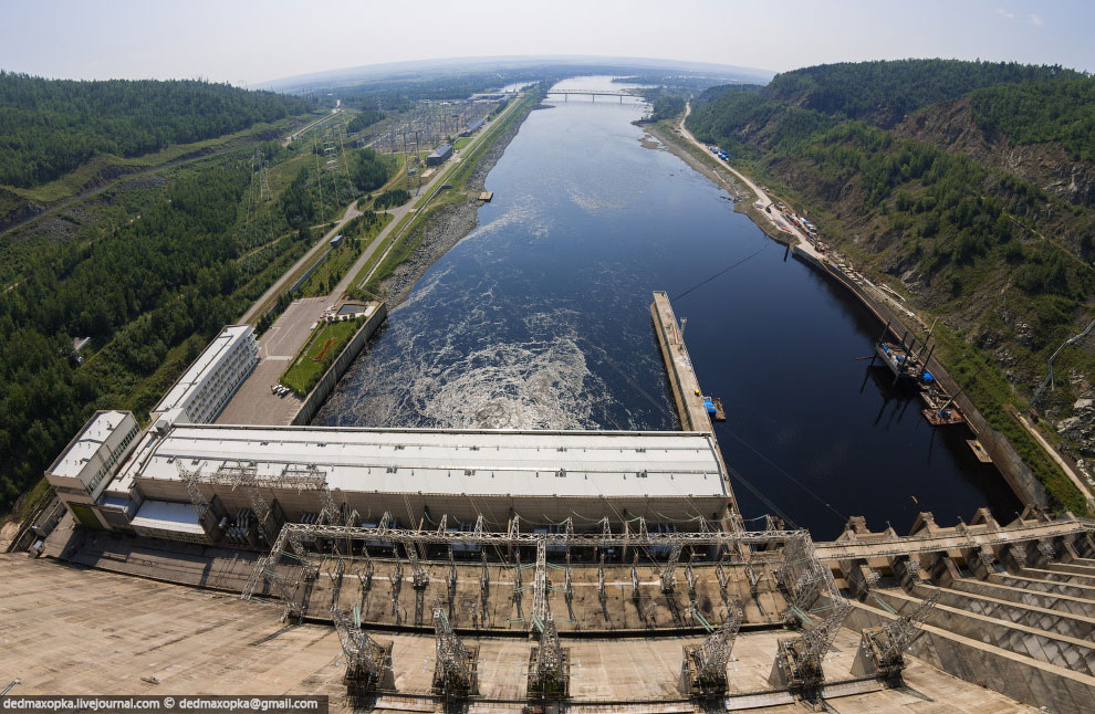 Зейская ГЭС в Амурской области (28 фото)