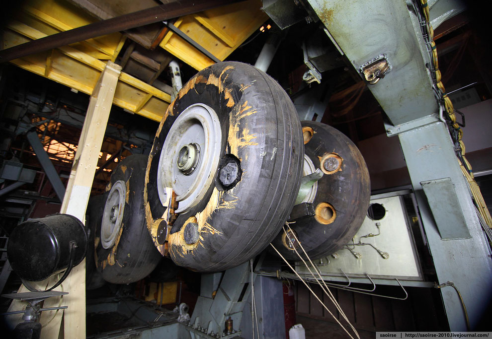 «Туполев» изнутри (24 фото)