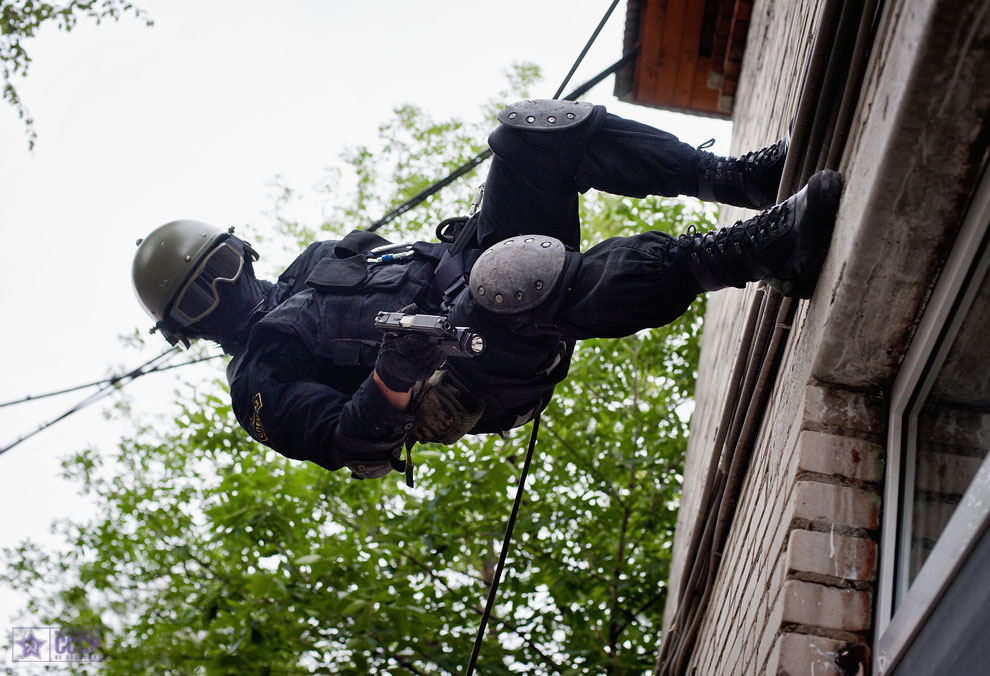 Специальный отряд быстрого реагирования «Булат» (19 фото)