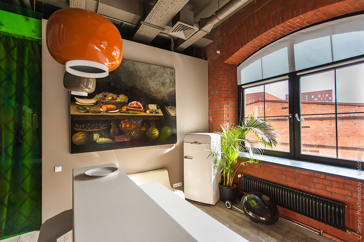 Необычный офис: большая коммуналка