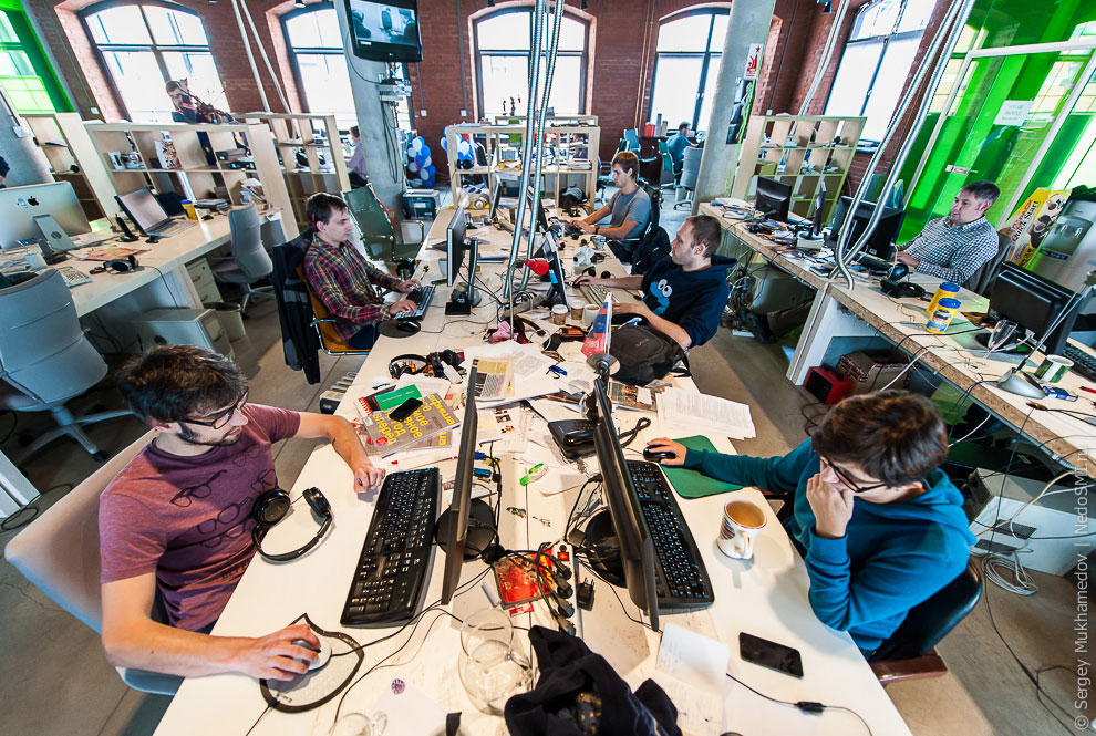 Необычный офис: большая коммуналка