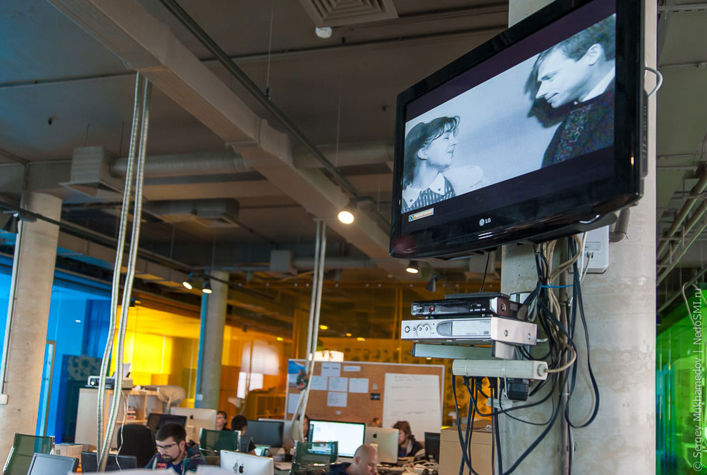 Необычный офис: большая коммуналка