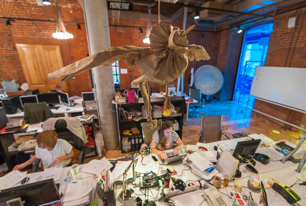 Необычный офис: большая коммуналка